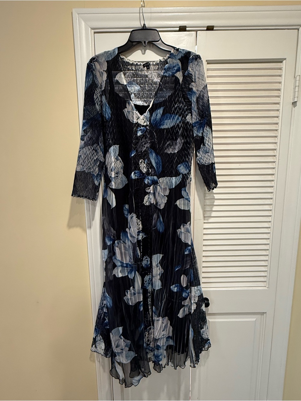 Komarov Navy Floral V-Neck Pleated Midi Dress